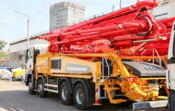 Бетон М450 B35 с доставкой миксером в Алматы