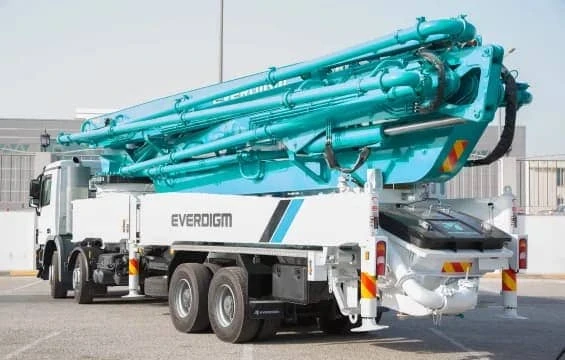 Бетон М500 B40 с доставкой миксером в Алматы